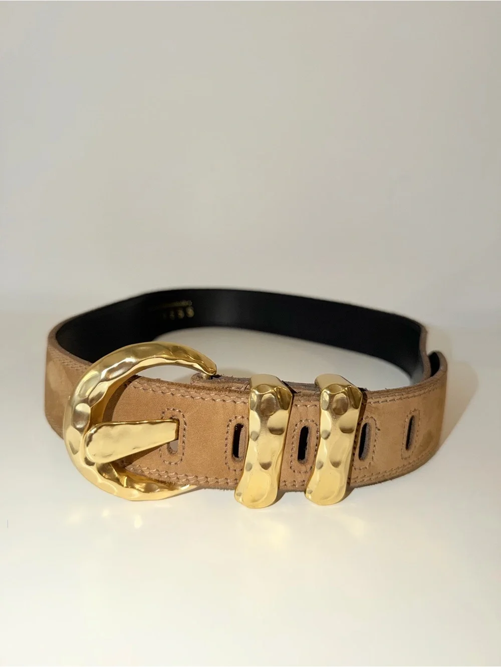 Vtg Express Tan Genuine Leather Suede Waist Belt With Hammered Gold Buckle, Sz L